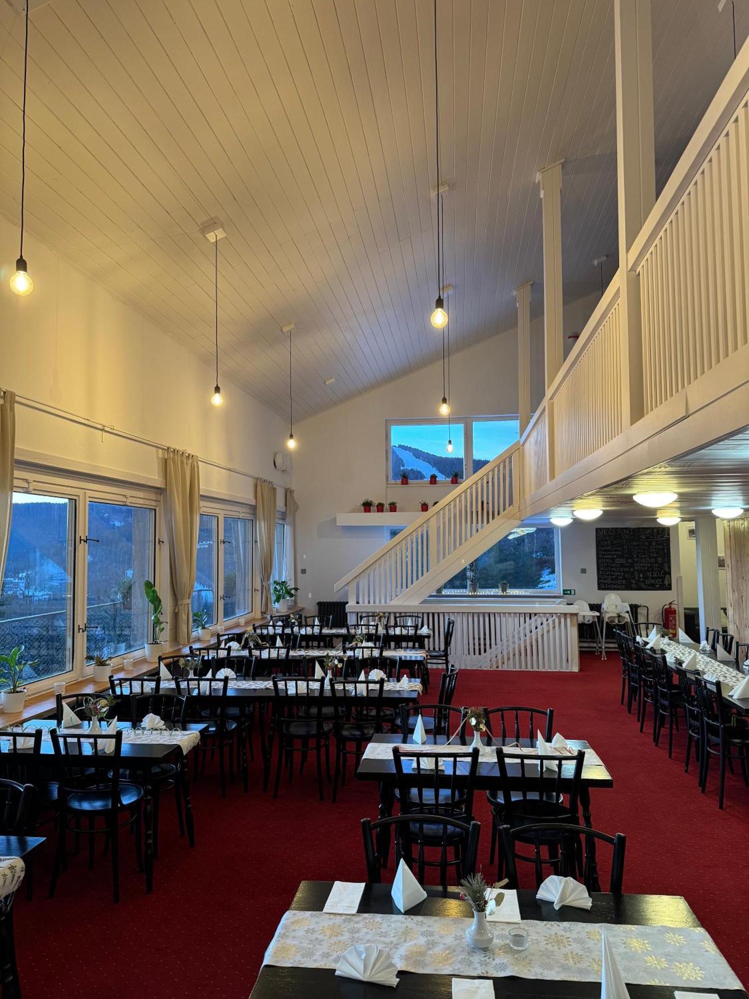 Hotel Horní Pramen Spindleruv Mlyn Exterior foto